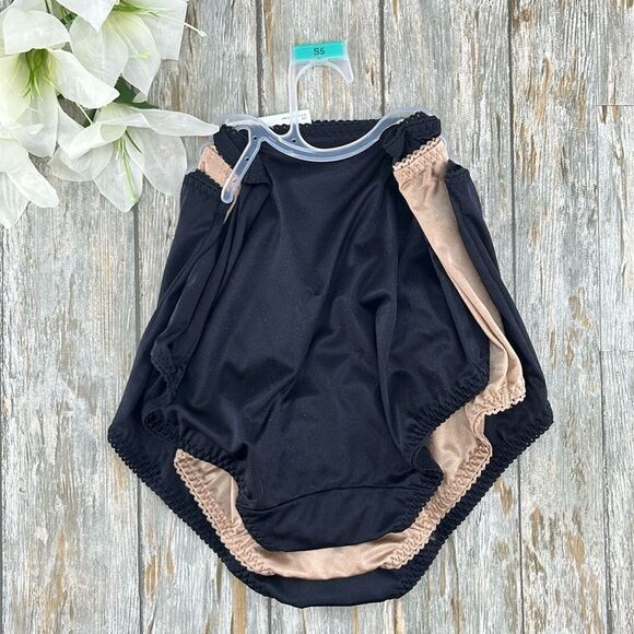 Women’s Vanity Fair Undershapers Brief Underwear Panties 3-Pack Size S5 - Picture 2 of 8